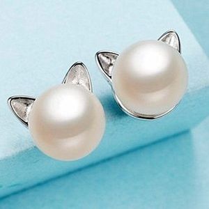 925 Sterling Silver Cat Earrings